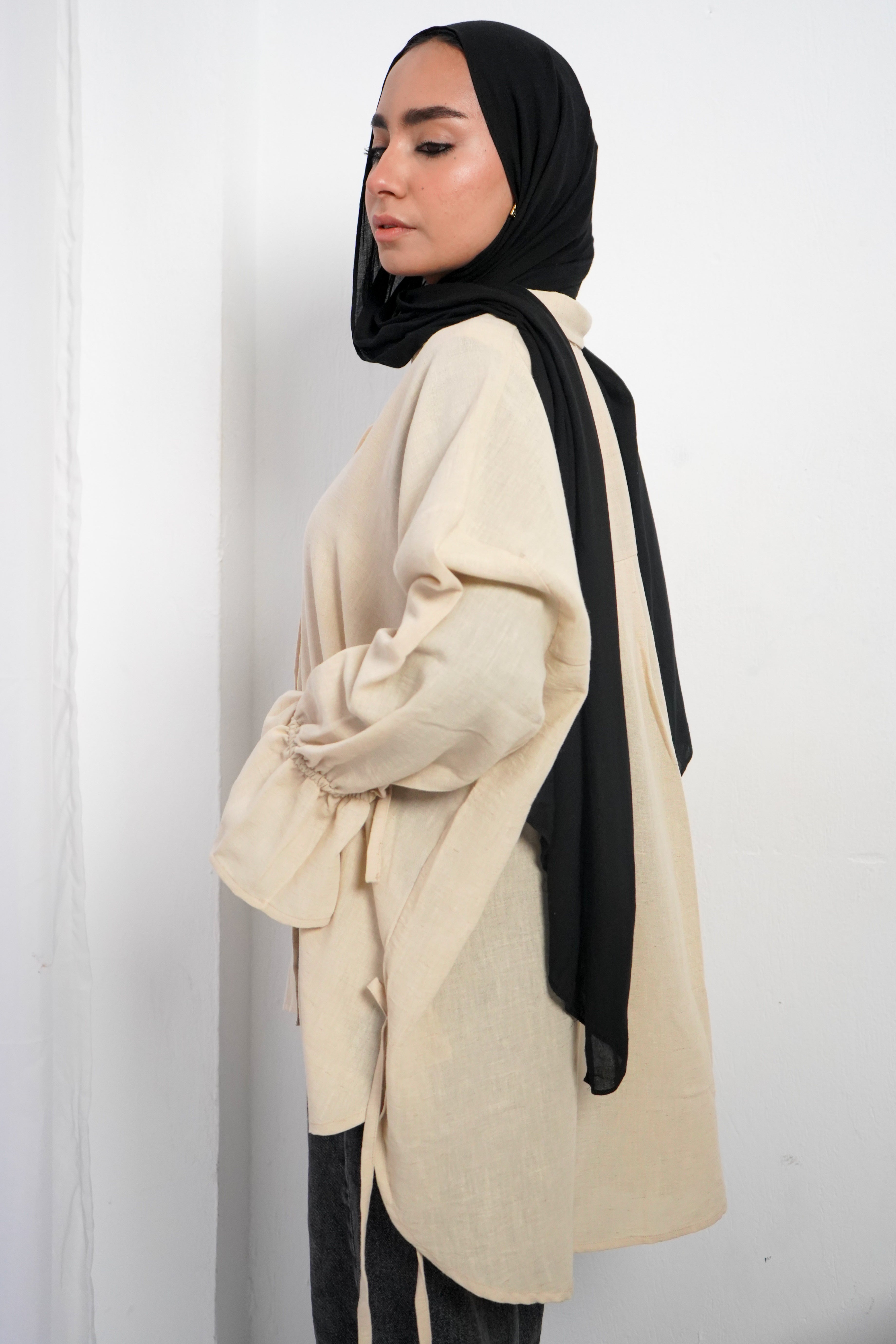 Crunchy Blouse -Beige