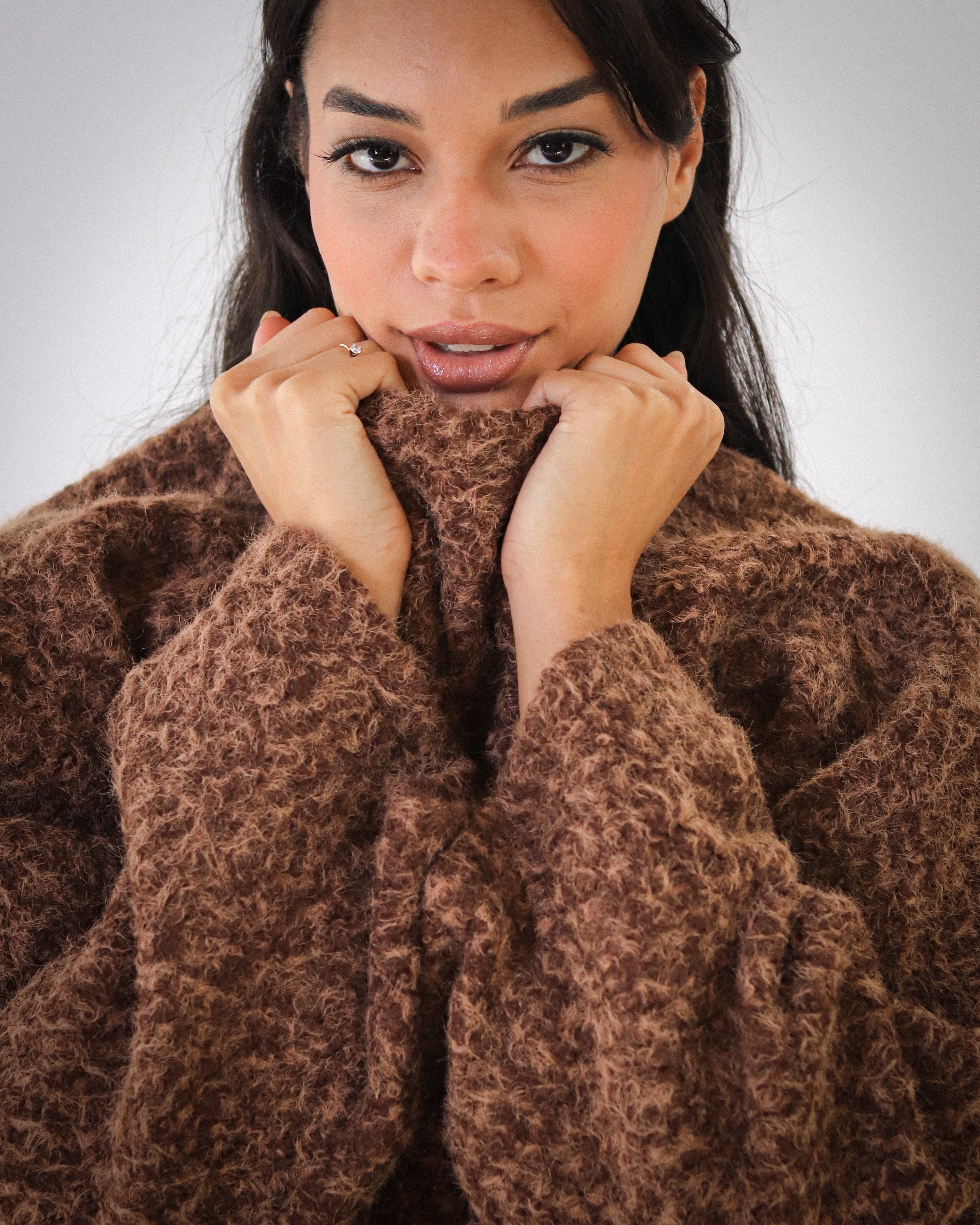 Soft Fur Pullover - Brown