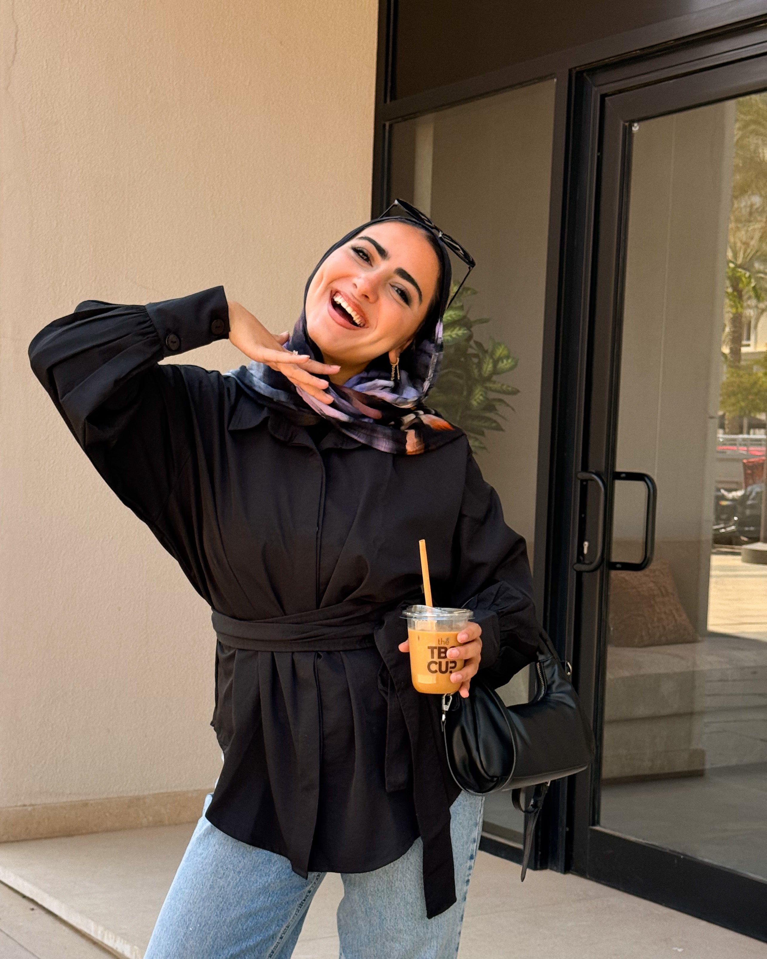 Regular Fit with round Blet Blouse