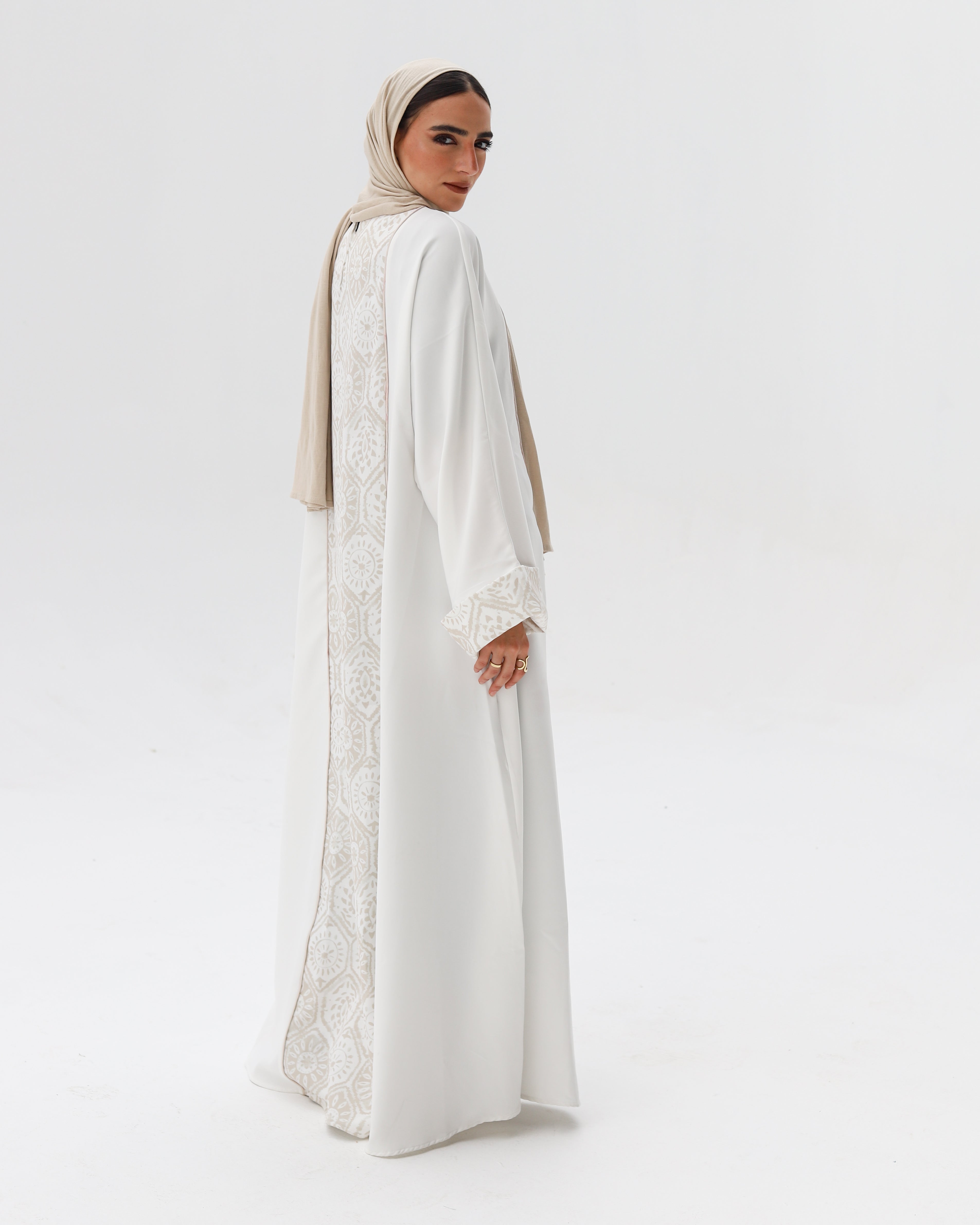Noor Abaya - White & Beige